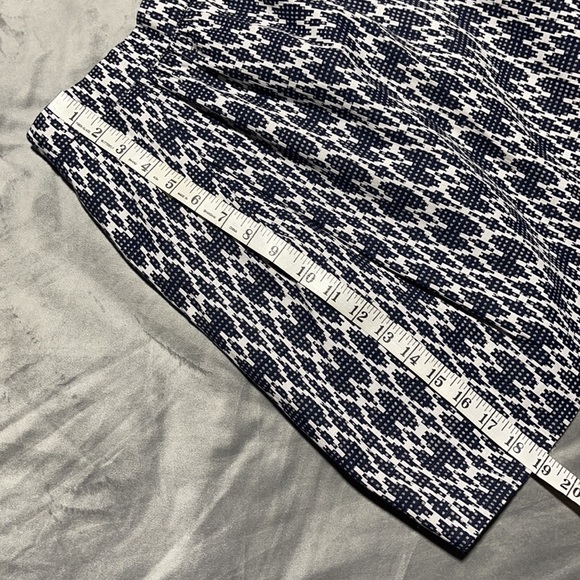 🥰🥰J. Crew A Line Skirt🥰🥰 - Picture 6 of 10